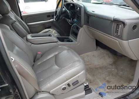 2004 Chevrolet Tahoe Lt z USA, uszkodzony, nr VIN 1GNEC13Z14R203713